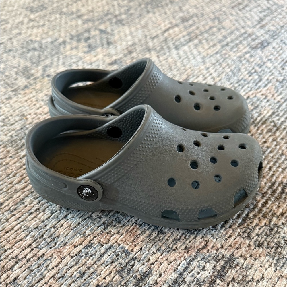 Kids Gray Crocs - Size 12